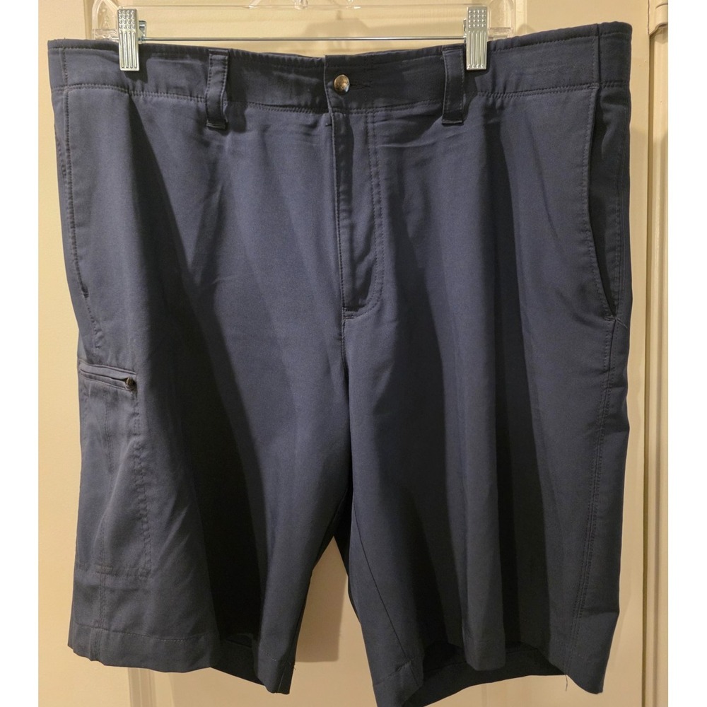 Callaway‎   Men's Navy Shorts  SZ 38